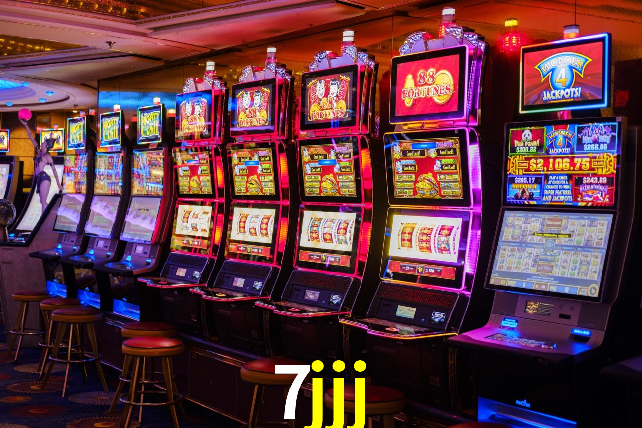 Descubra o Mundo do Cassino Online com 7jjj